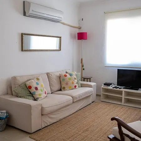 Comfortable Flat Close To The Beach With A Nice Balcony In Marmaris
